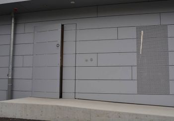 Aussentüre "unsichtbar" flächenbündig in Fassade